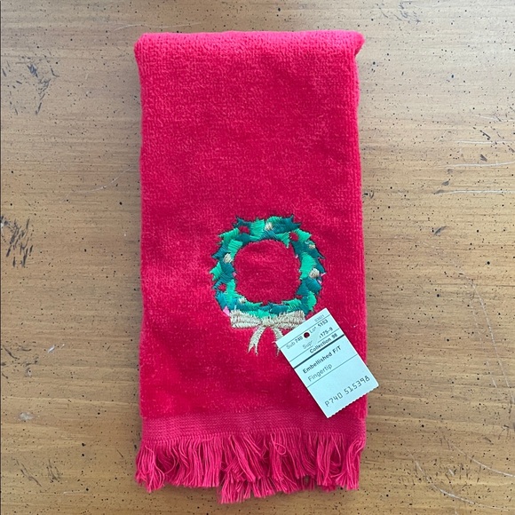 Ten Small Christmas Fingertip Towels - Picture 12 of 12